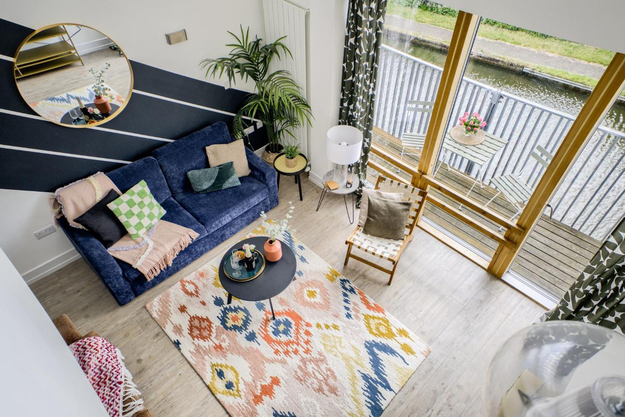 Coventry Large 4-Bed Townhouse By Empower Homes Екстериор снимка